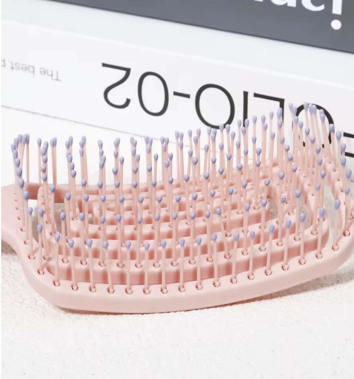 Brosse à cheveux carrée poils en nylon