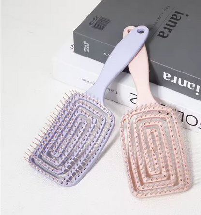 Brosse à cheveux carrée poils en nylon